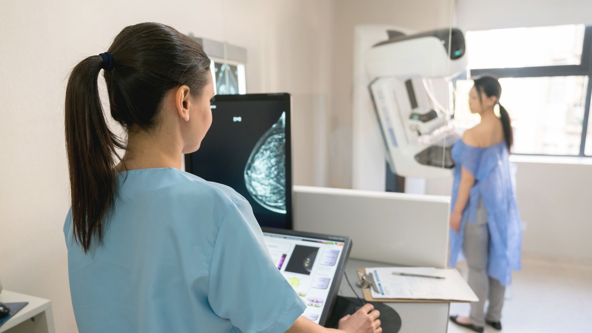 AI-Supported Breast Cancer Screening: Spotting Cancers Earlier (2026)