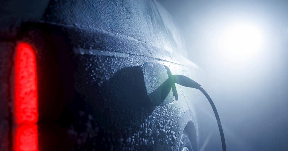 8 Essential Tips for Maximizing Your EV's Range in Winter! (2026)